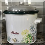 K03. Rival crock pot. 
